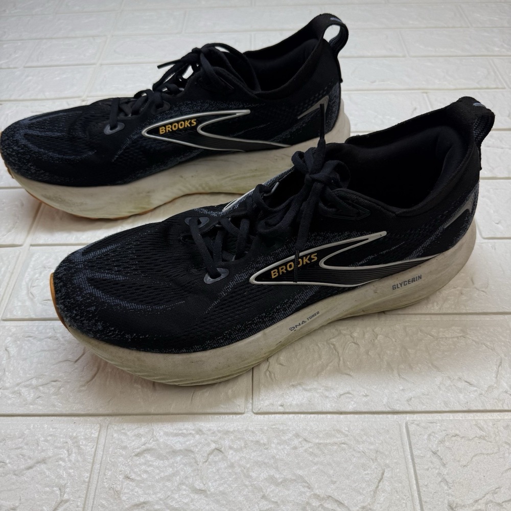 Brooks Glycerin 22 GTS Mens Size 11 Running Shoes Black White Orange 1104461D013